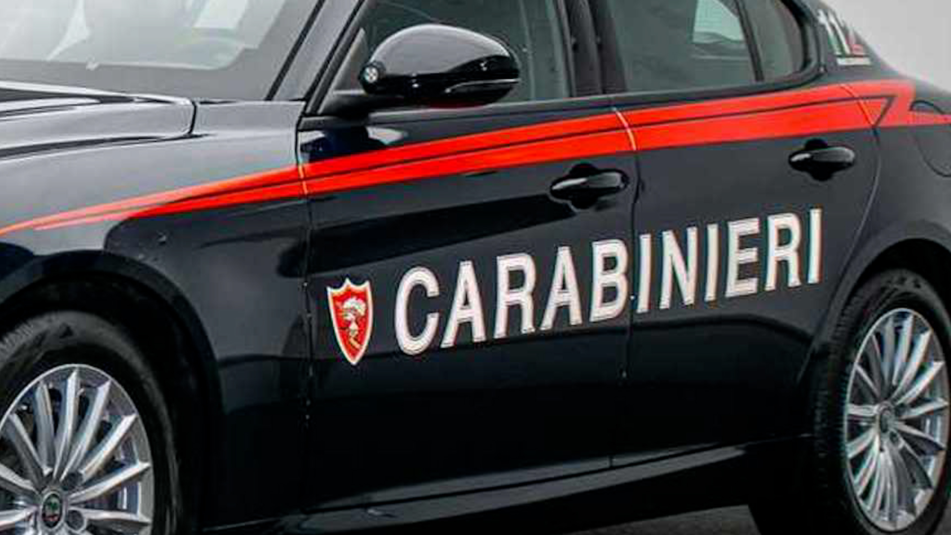 Acquaviva, controlli straordinari dei Carabinieri: verifiche su persone, veicoli e droga