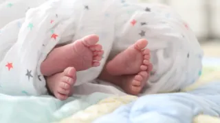 Bonus nuovi nati 2026, dall’INPS 1.000 euro alle famiglie: requisiti e come presentare domanda