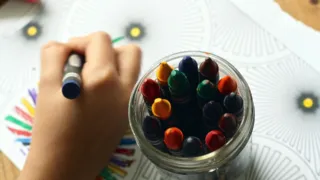 Raccolta di materiale scolastico per le famiglie in difficoltà: l’iniziativa della Croce Rossa di Acquaviva