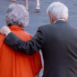 2 Ottobre, il giorno di chi ci custodisce: dagli Angeli Custodi ai nostri nonni